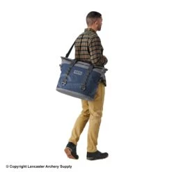 YETI Hopper M30 2.0 Cooler -Sitko Shop 1032056 inuse